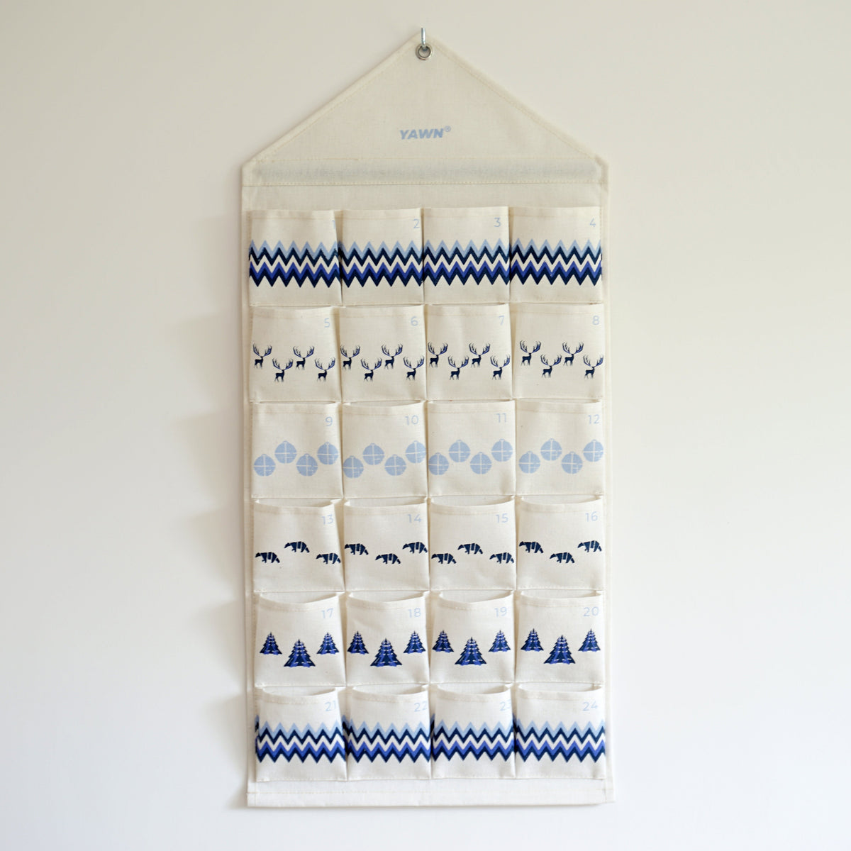 Reusable Fabric Advent Calendar — 24 Fillable Pockets